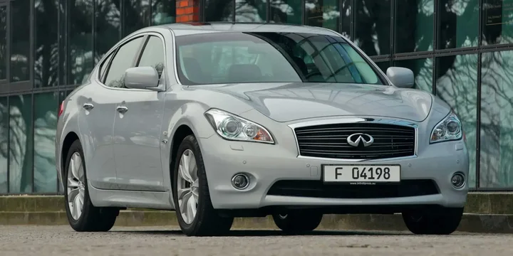 2011 Infiniti 2011-infiniti-m-35h main image