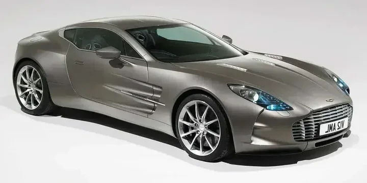 2011 Aston Martin 2011-aston-martin-one-77-73-v12-sequential-6-speed main image