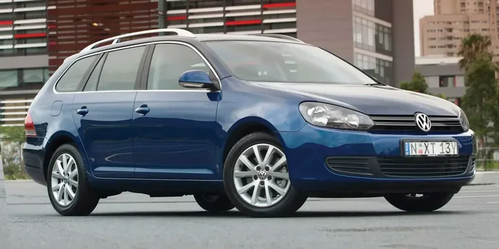2010 Volkswagen 2010-volkswagen-golf-au-golf-wagon-103-tdi-au main image