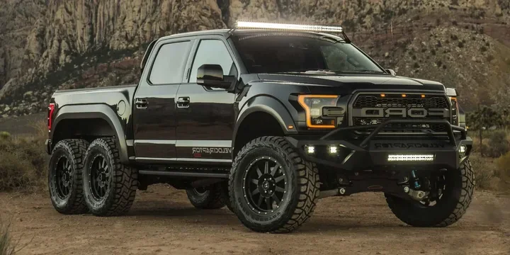 2017 Hennessey 2017-hennessey-f-series-velociraptor-6x6-selectshift main image