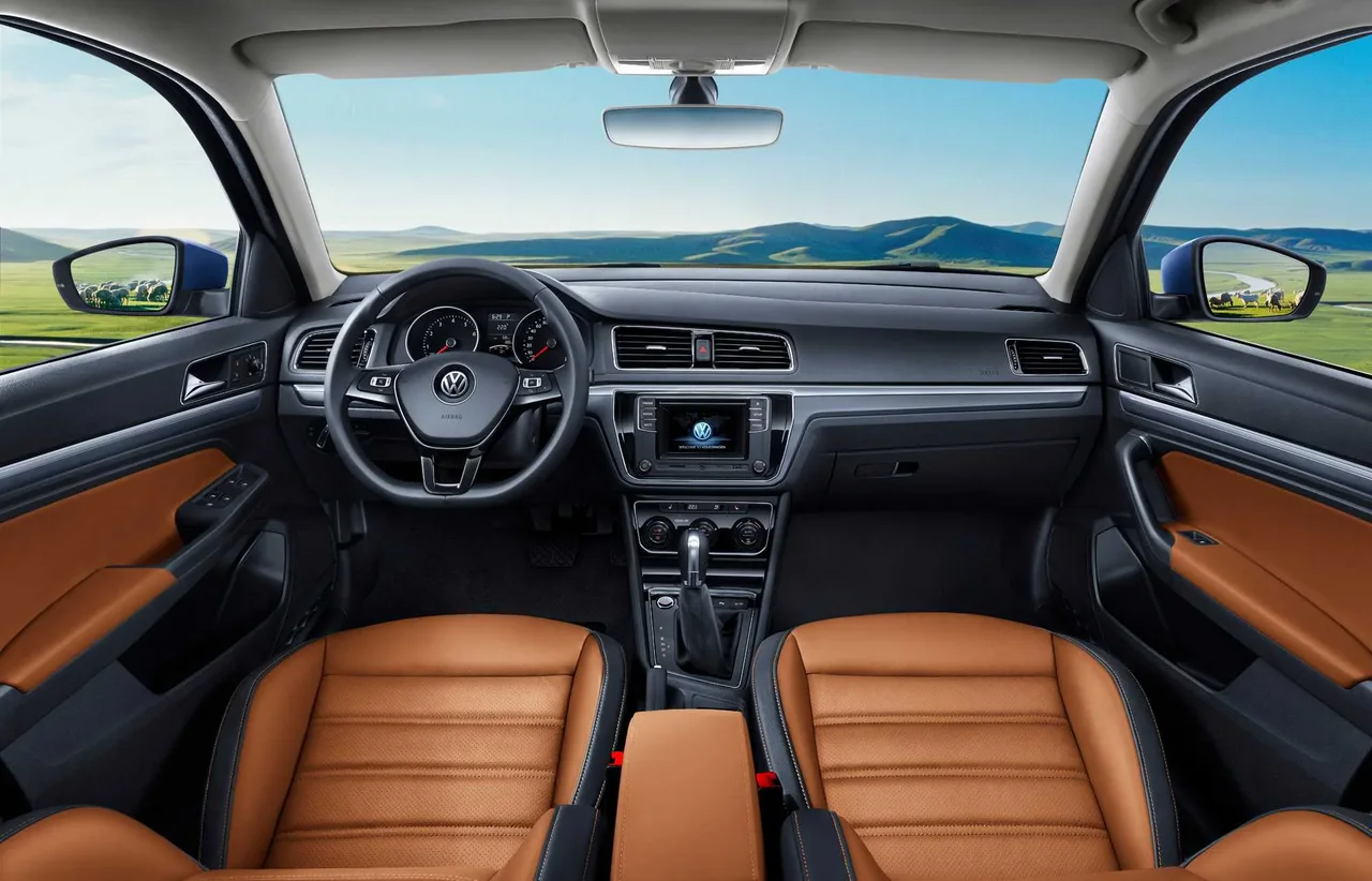 Interior 2