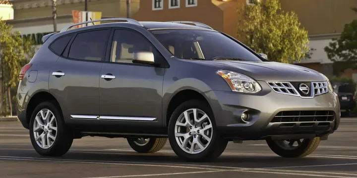2011 Nissan 2011-nissan-rogue main image