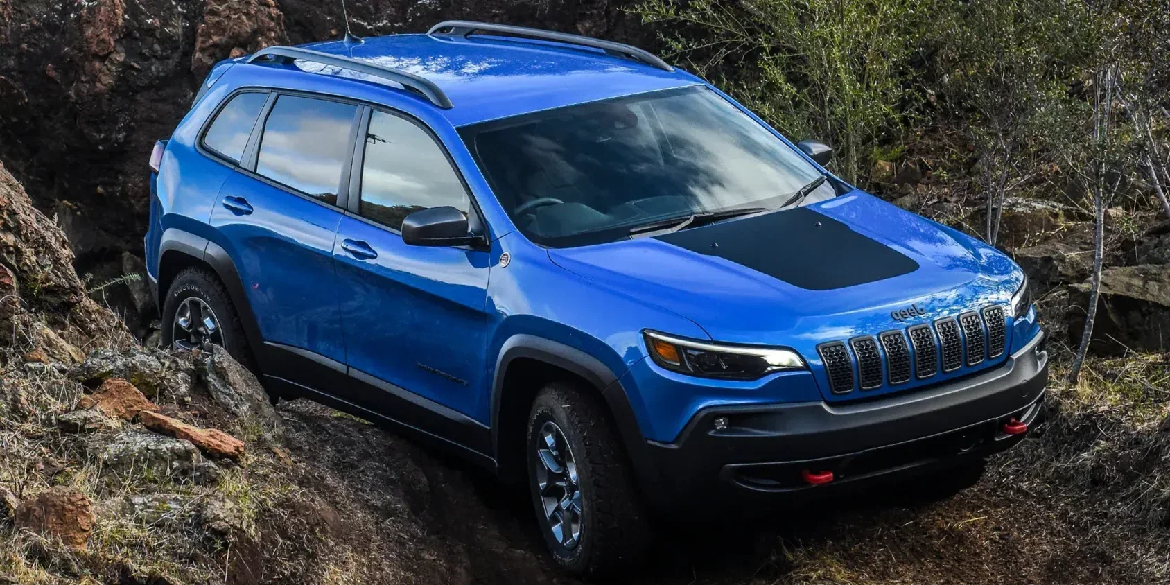 2021 Jeep Cherokee photo 1