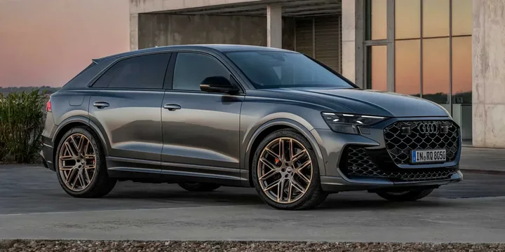 2024 Audi 2024-audi-q8-rs-q8-tiptronic-8-speed main image