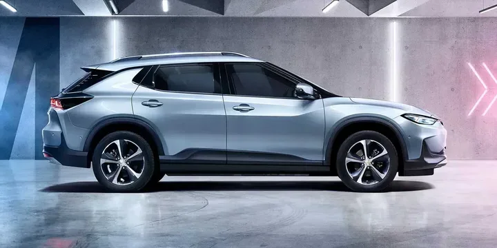 2020 Chevrolet 2020-chevrolet-menlo-ev-525-kwh-single-speed main image
