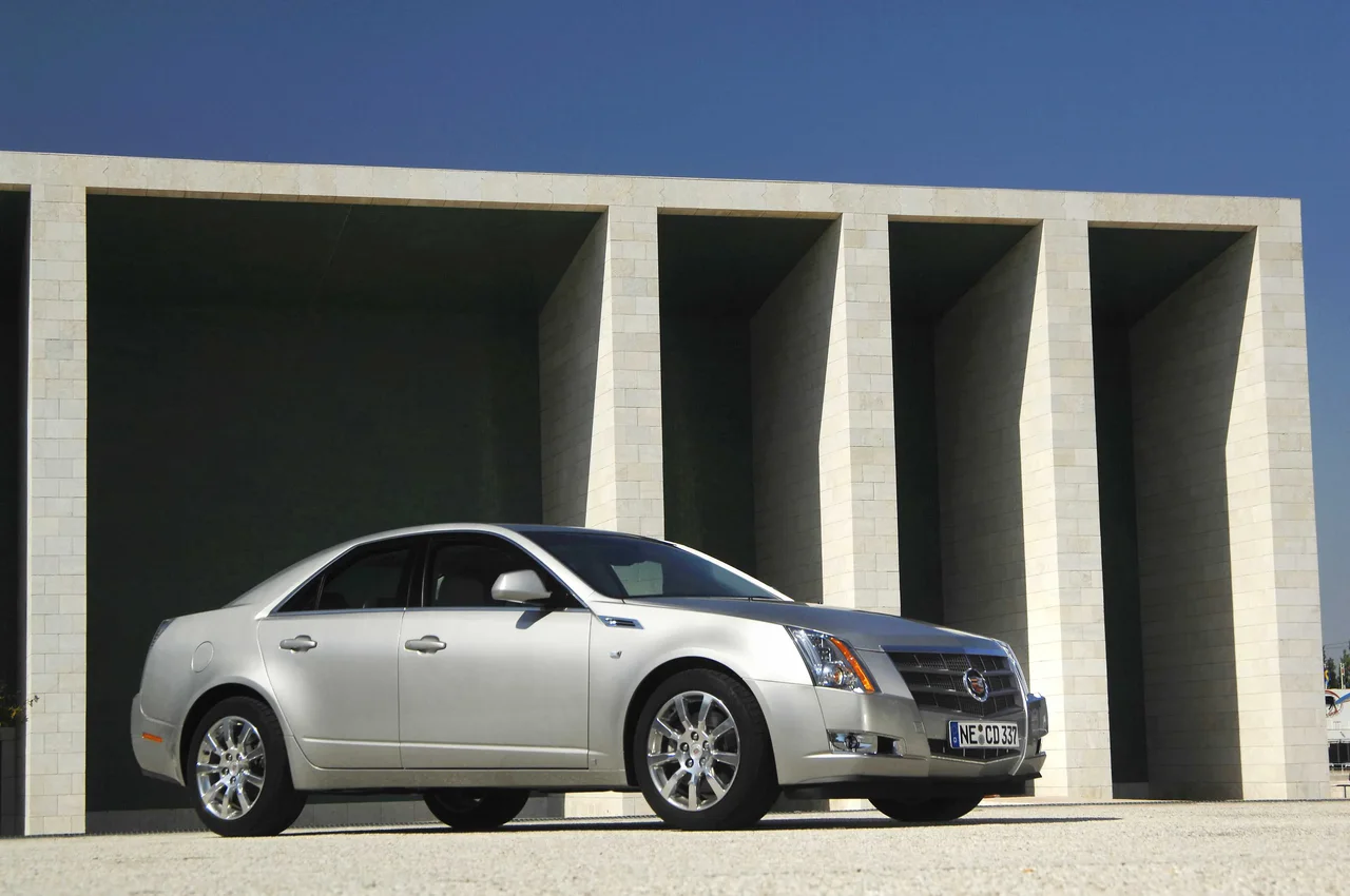 Exterior 3