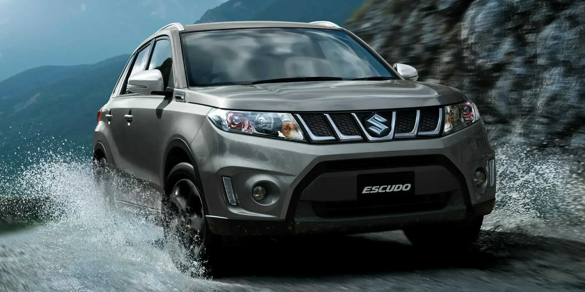 2018 Suzuki Escudo photo 1
