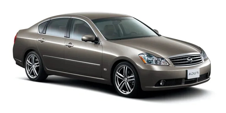 2004 Nissan Fuga exterior main image