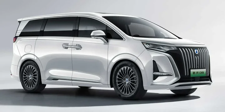 2022 Denza 2022-denza-d9-ev-600-single-speed main image