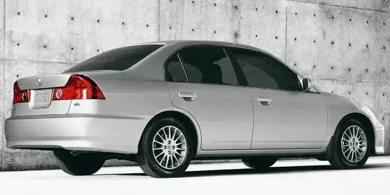 2005 Acura EL photo 1