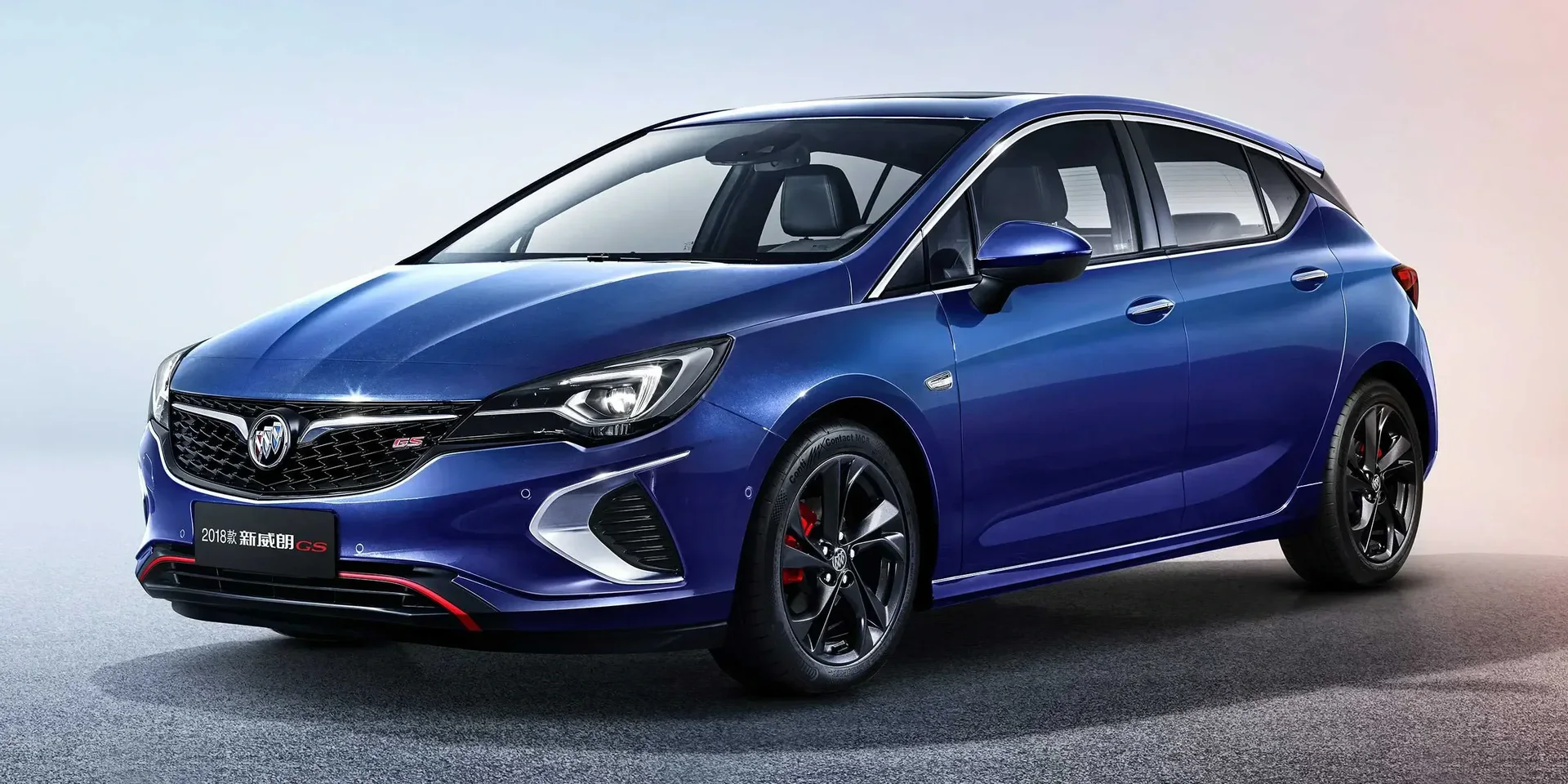 2018 Buick Verano GS 20T photo 1