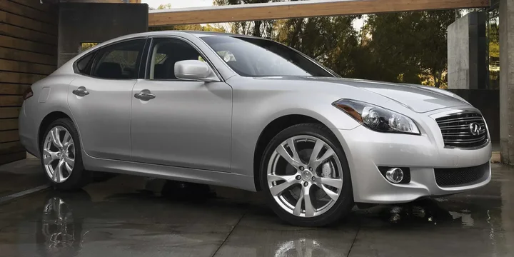 2010 Infiniti 2010-infiniti-m-37 main image