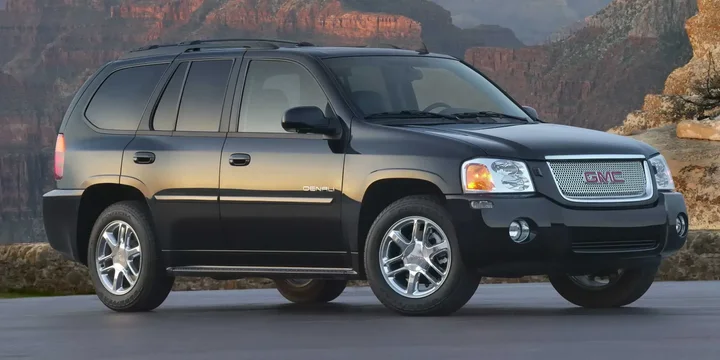 2006 GMC 2006-gmc-envoy-denali-hydra-matic-4-speed main image