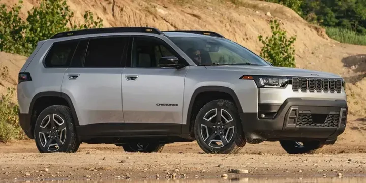 2026 Jeep 2026-jeep-cherokee-hybrid-4x4-e main image