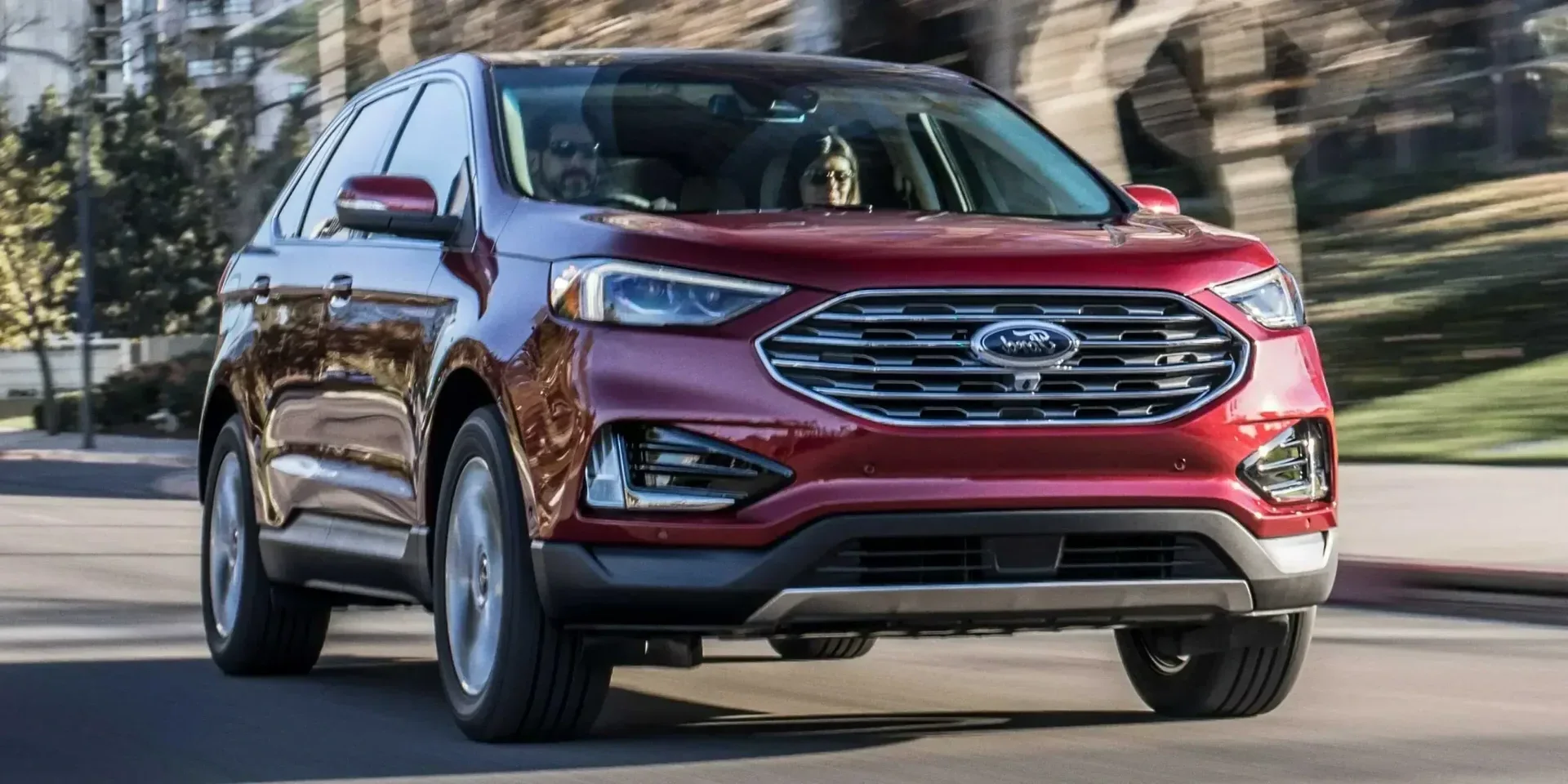 2019 Ford Edge photo 1