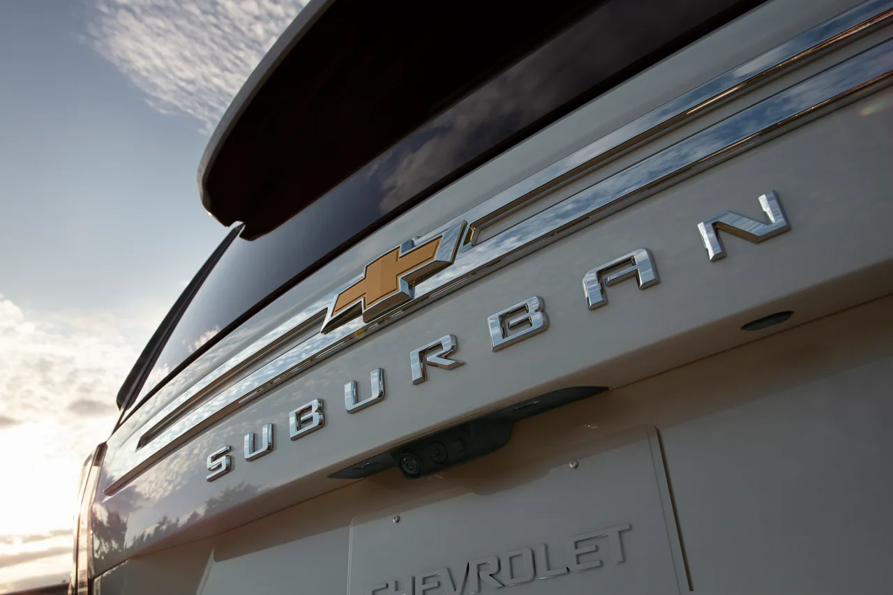 Exterior 6