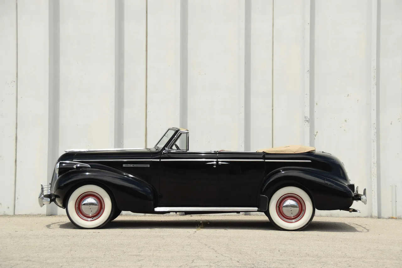 Exterior 3