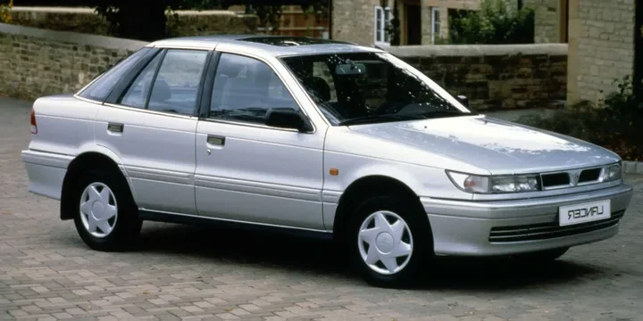 1993 Mitsubishi 1993-mitsubishi-lancer-1600-113ps-1993-1994 main image