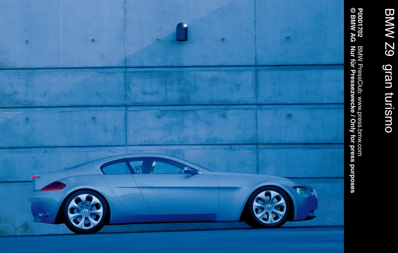 Exterior 3