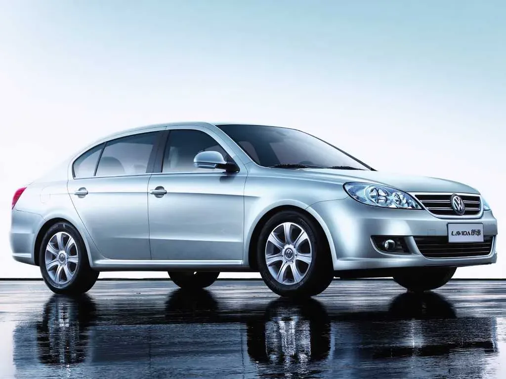 Exterior 3