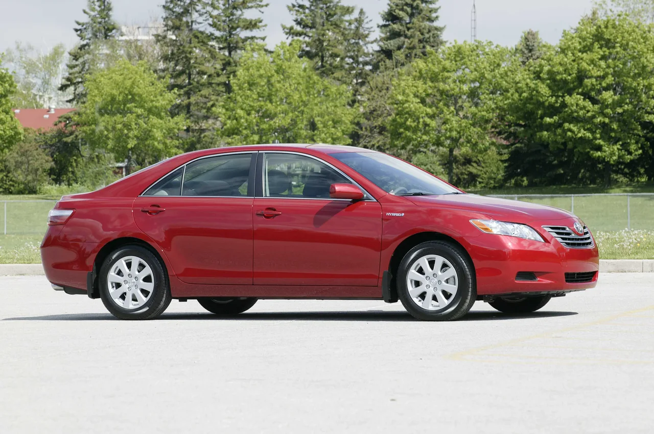 Exterior 3
