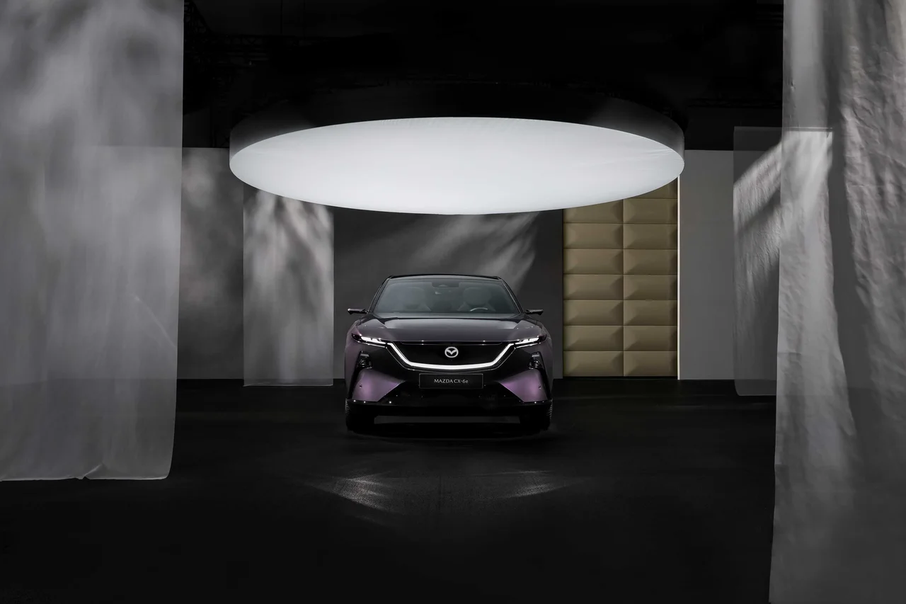 Exterior 3