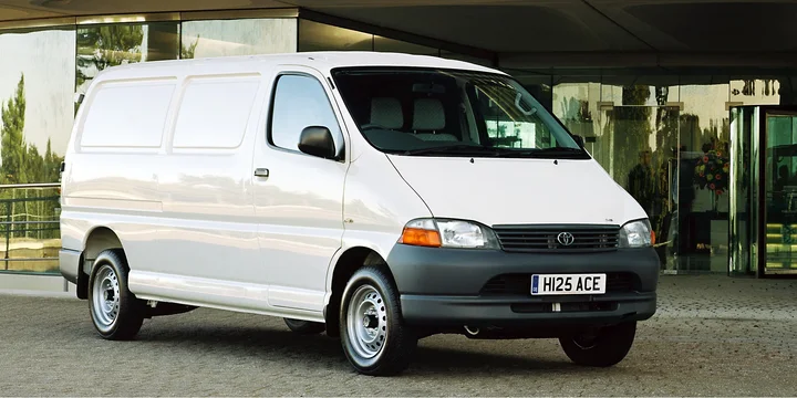 2001 Toyota HiAce exterior main image