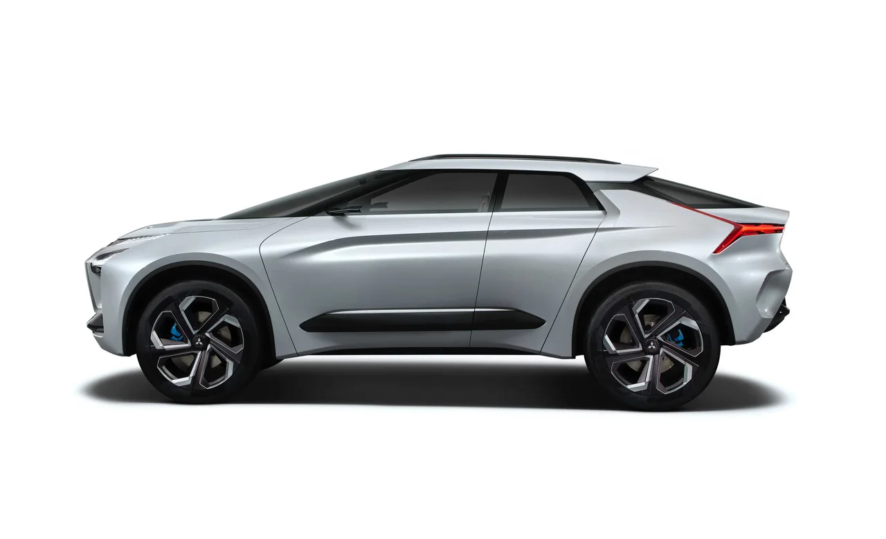 Exterior 3