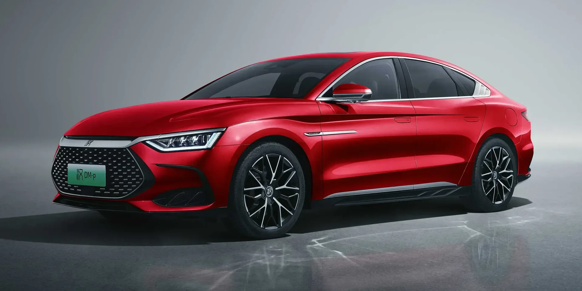 2022 BYD Han DM-p photo 1