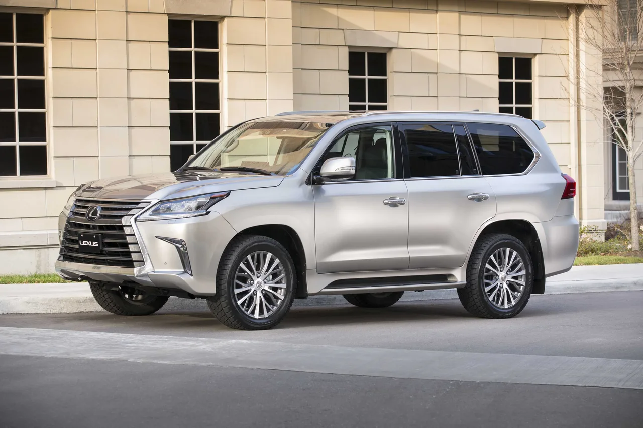 Exterior 3