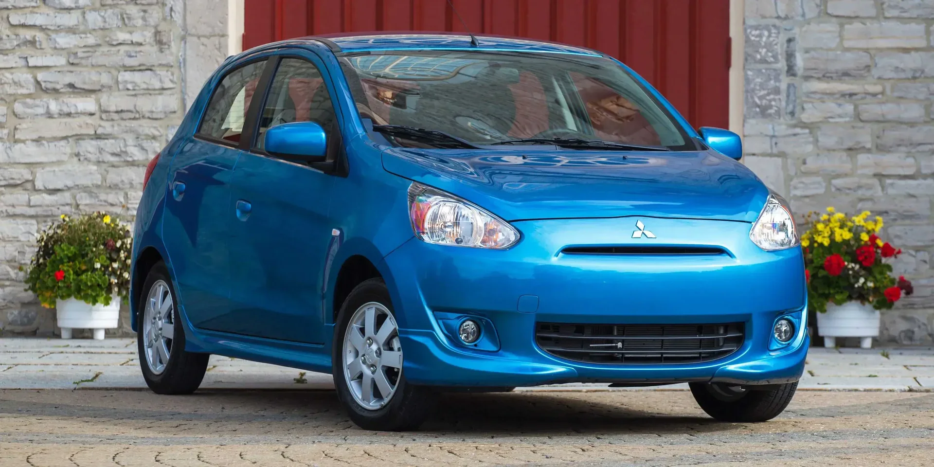 2014 Mitsubishi Mirage photo 1