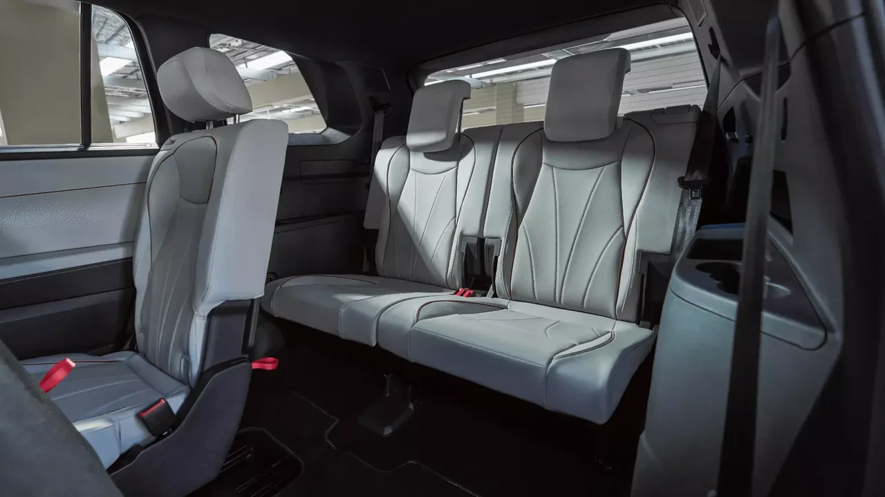 Interior 2