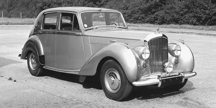 1946 Bentley 1946-bentley-mark-vi-sedan-1st-generation-43-manual-4-speed-130ps main image
