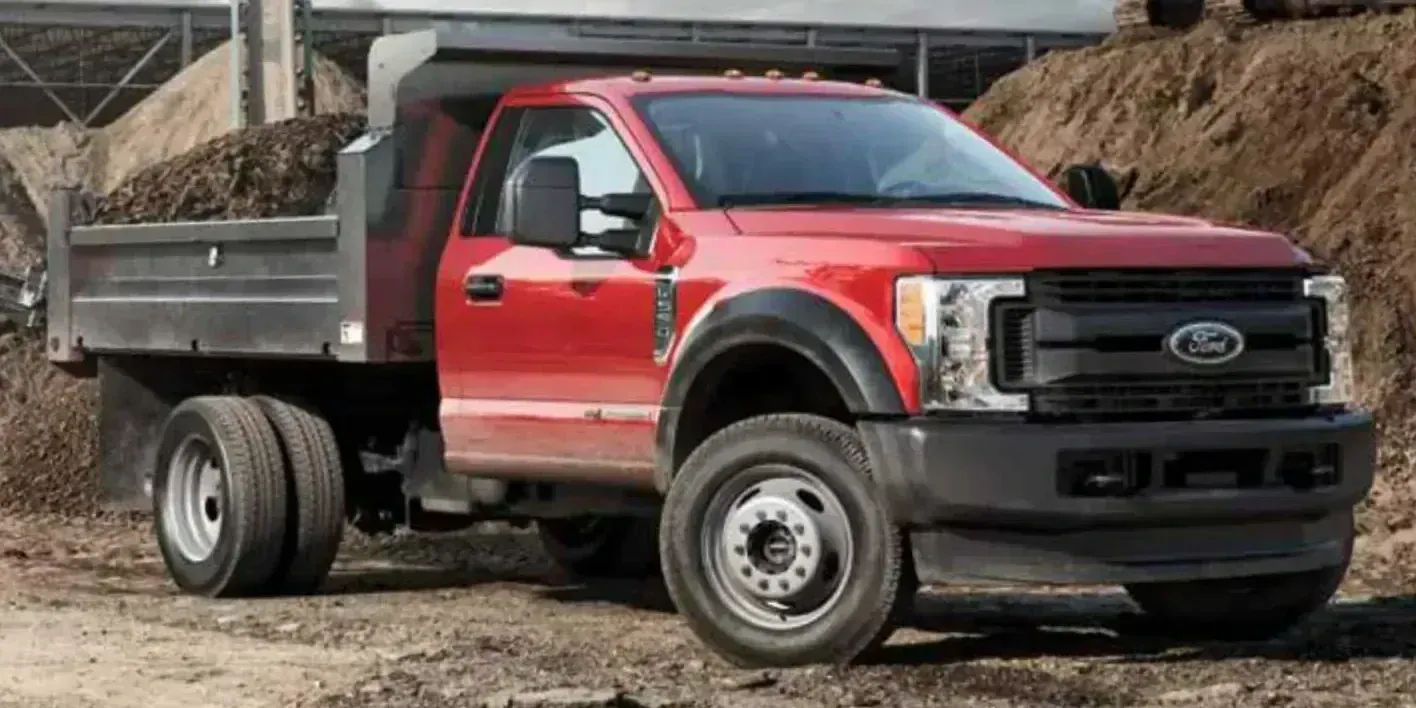 2019 Ford Super Duty F-550 photo 1