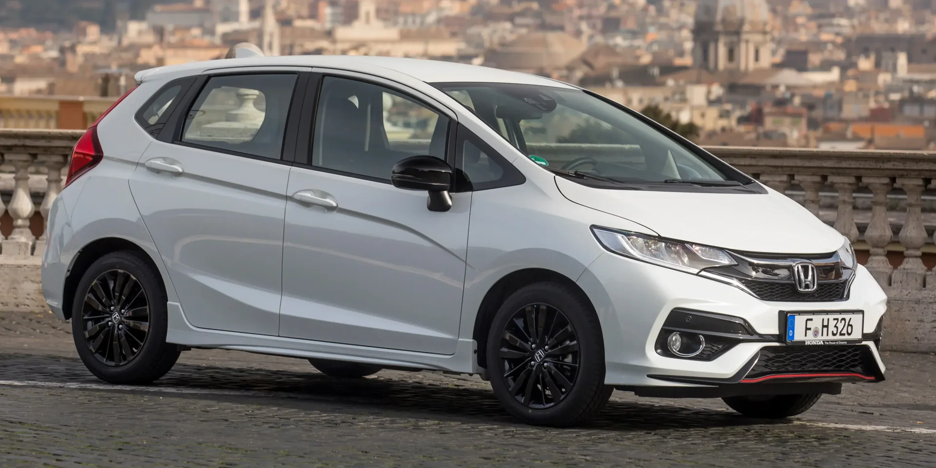 2018 Honda Jazz photo 1