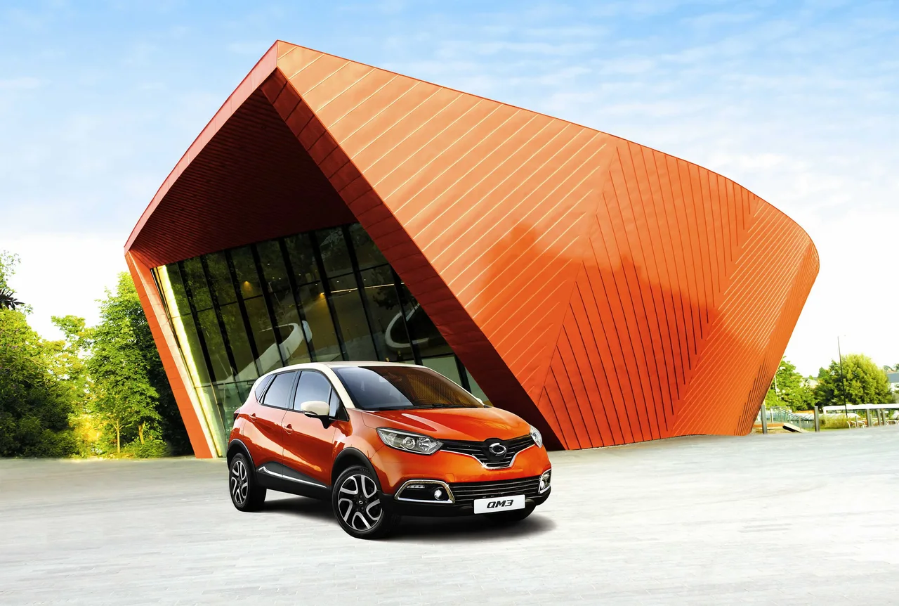Exterior 4