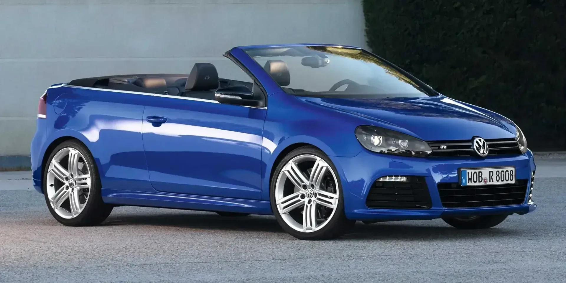 2013 Volkswagen Golf R photo 1