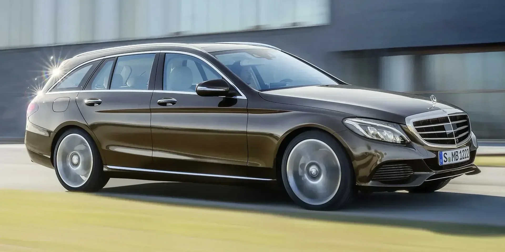 2015 Mercedes-Benz C-Class photo 1