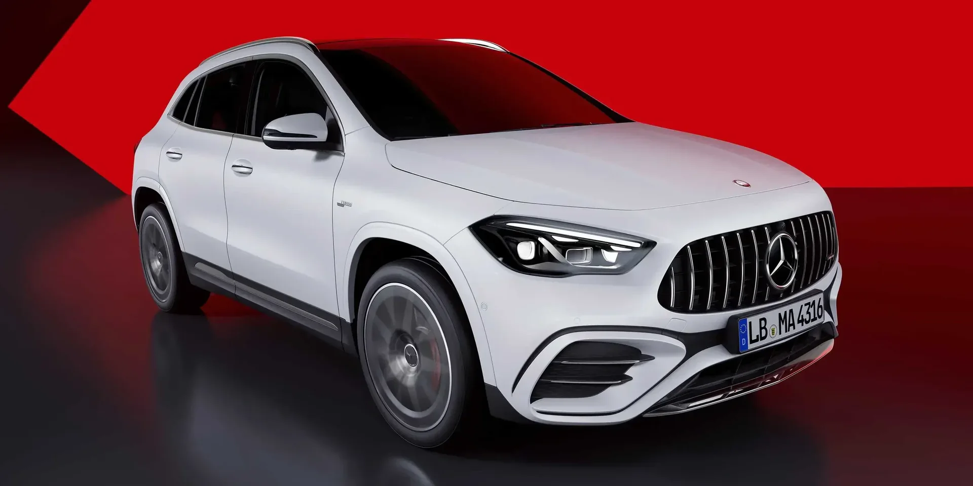 2027 Mercedes-Benz GLA AMG GLA photo 1