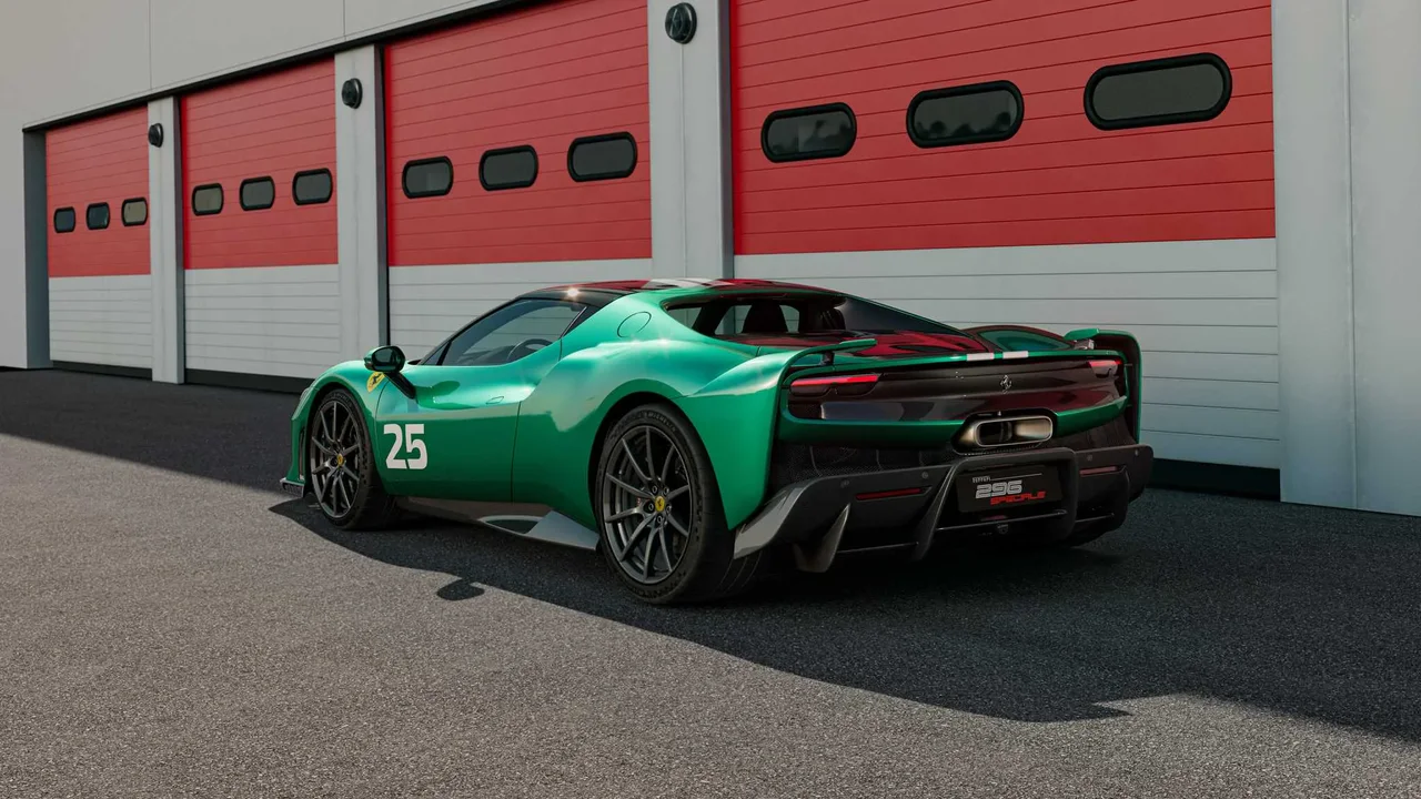Exterior 3