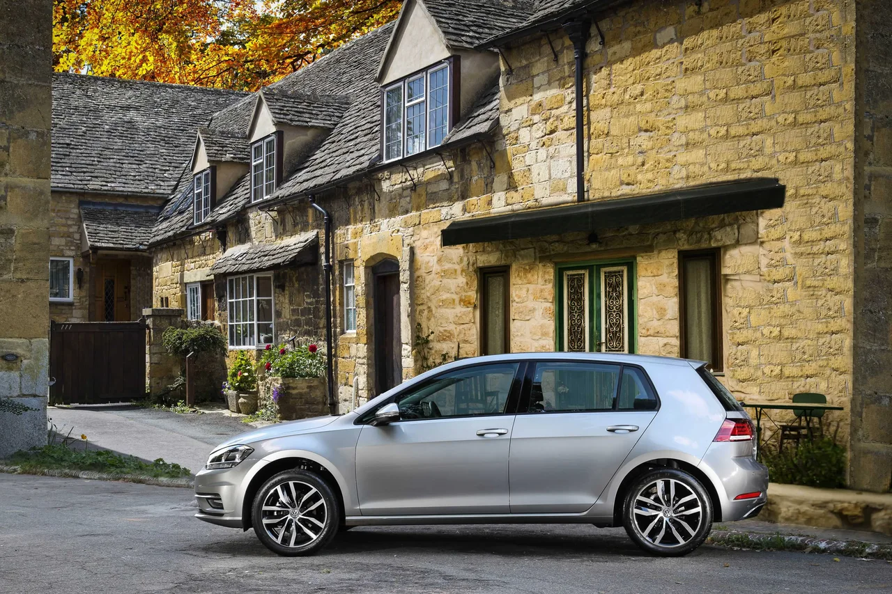 Exterior 4