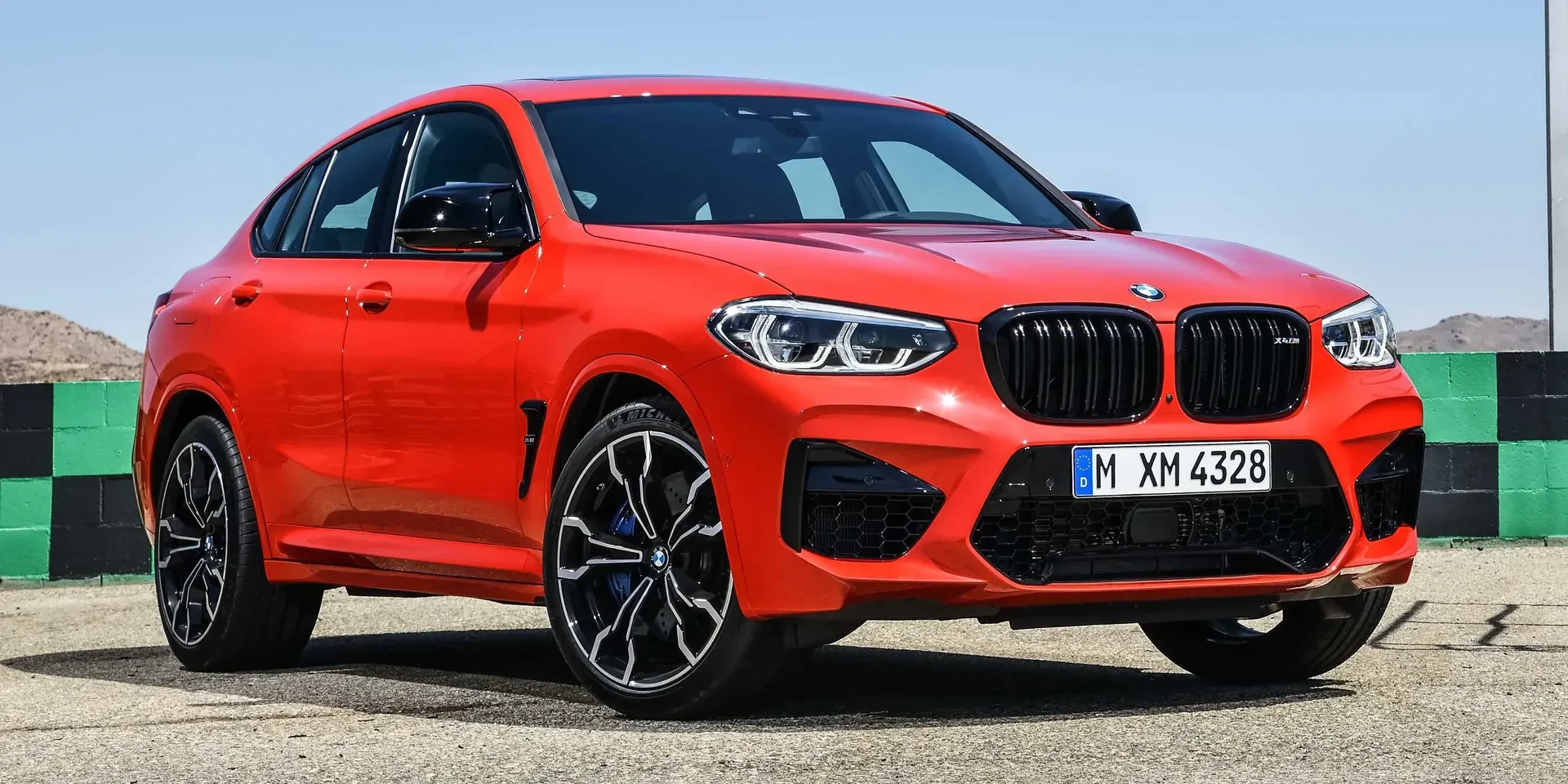 2021 BMW X4 M Competition photo 1