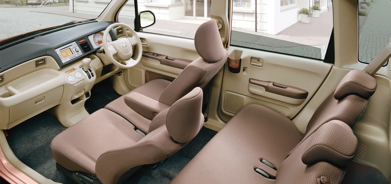 Interior 2