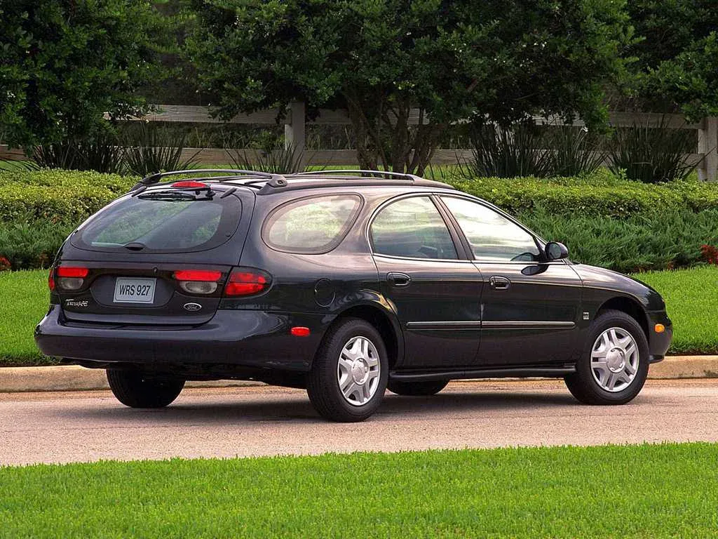Exterior 5
