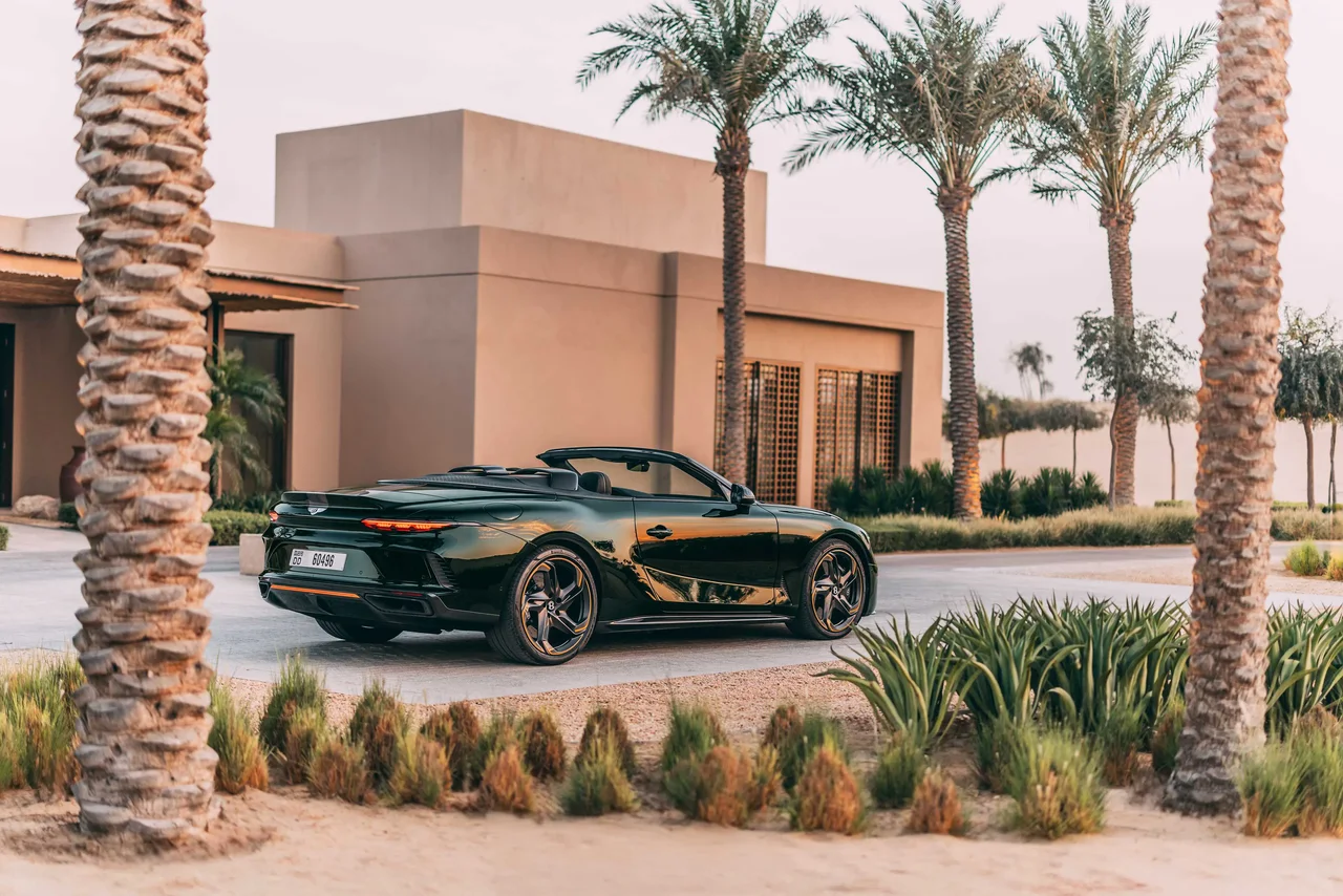 Exterior 4