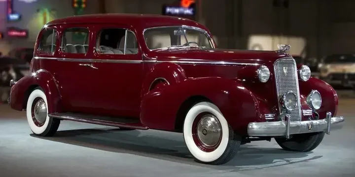 1936 Cadillac 1936-cadillac-series-70-7236354-sedan-75-sedan-57-manual-3-speed-137ps main image
