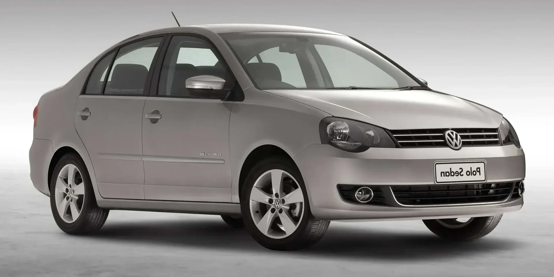 2011 Volkswagen Polo photo 1