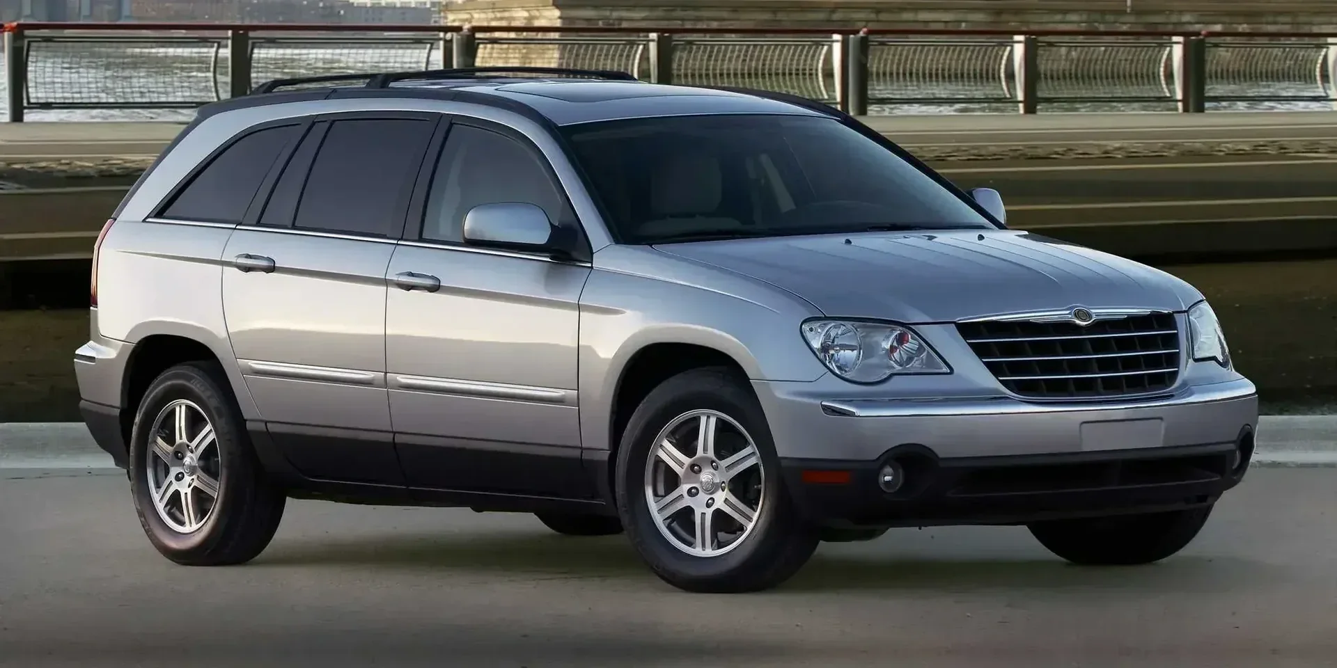 2007 Chrysler Pacifica photo 1