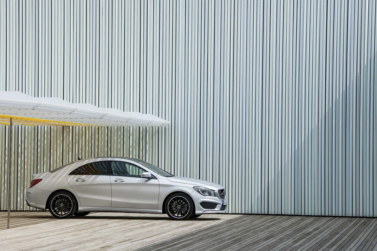 Exterior 3