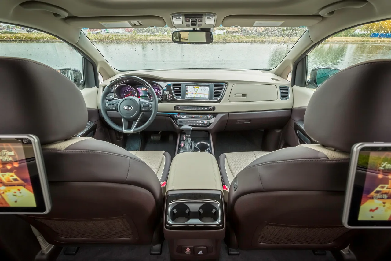 Interior 2